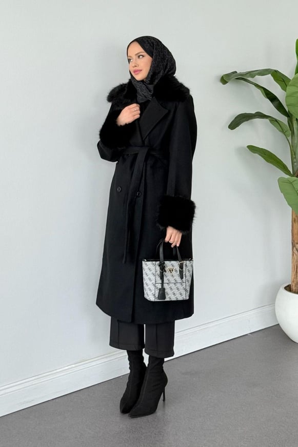 Gece Yakası Kürklü Kaban