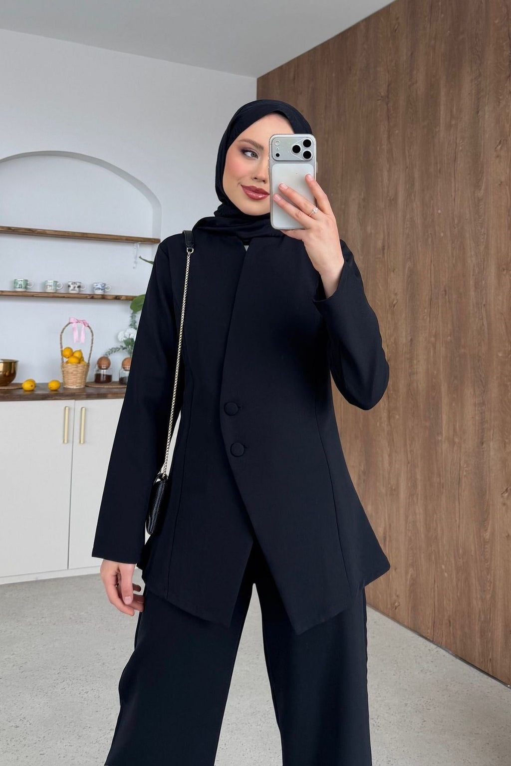 İnter Pantolonlu Takım