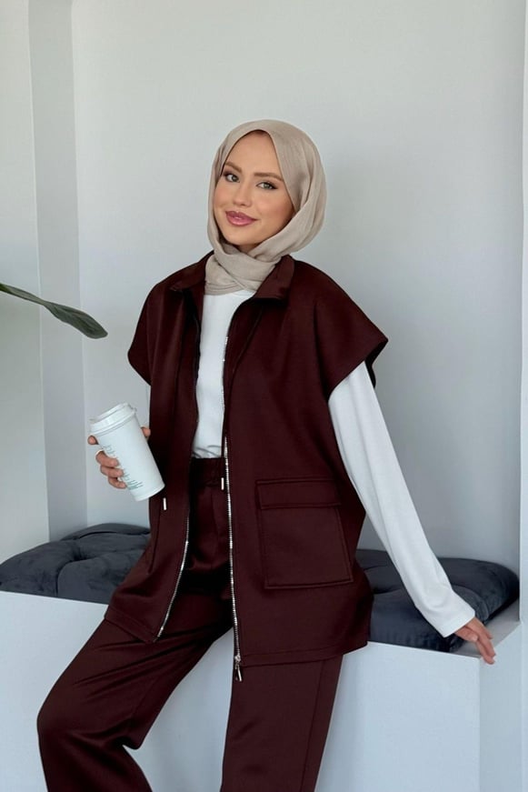 Laura Scuba Yelekli Takım