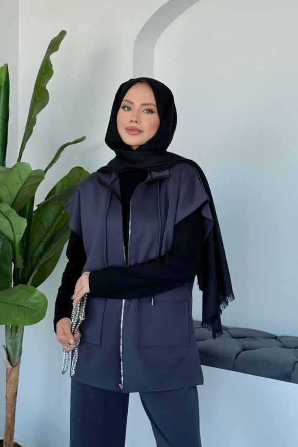 Laura Scuba Yelekli Takım