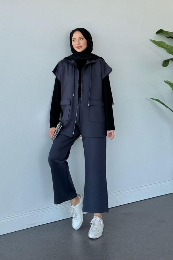Laura Scuba Yelekli Takım