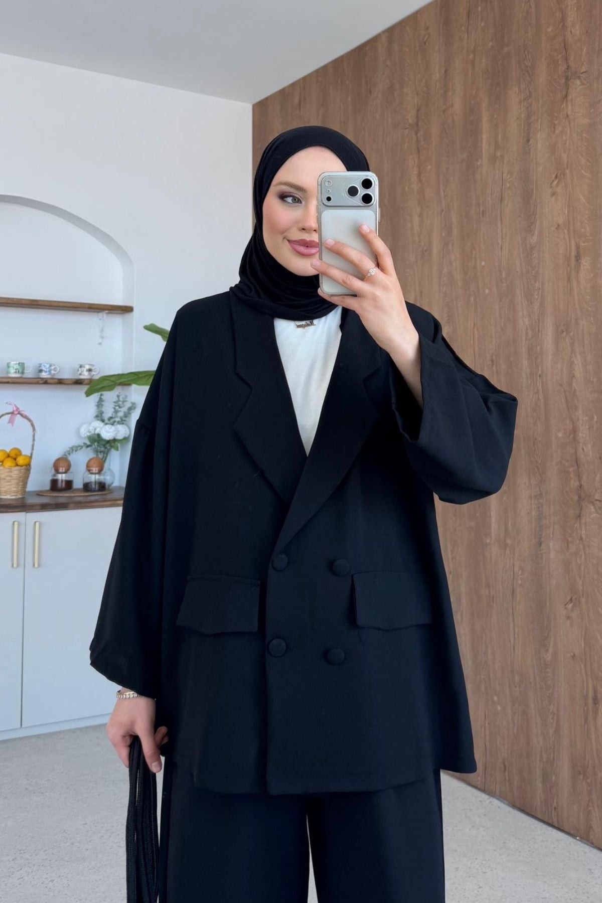 Stil Ceketli Takım
